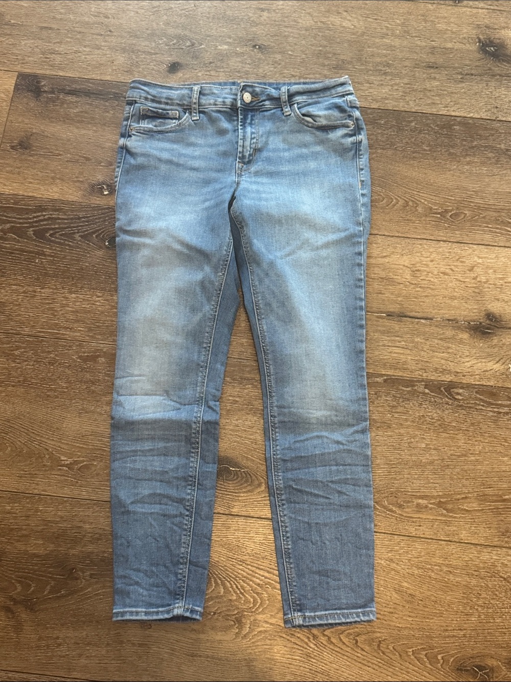 Old navy mid rise rockstar super skinny jeans 6 short‎